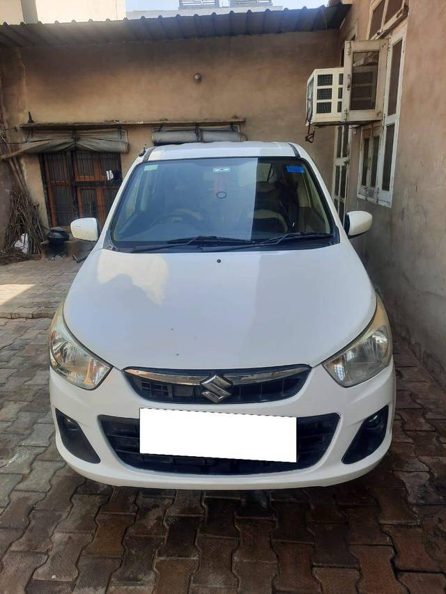 https://images10.gaadi.com/usedcar_image/4395341/original/e1402de5ec251fcc5ae10225e17dda2f.jpg?imwidth=6400