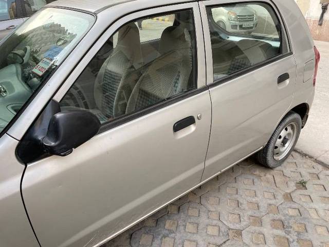 https://images10.gaadi.com/usedcar_image/4395388/original/429b11c81cbdfcb49b8253a47af1ef82.jpeg?imwidth=6401