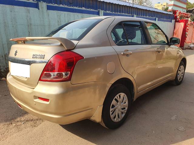 https://images10.gaadi.com/usedcar_image/4395487/original/processed_ccec9c23ec52c440ce374f22e7cc791d.jpg?imwidth=6401