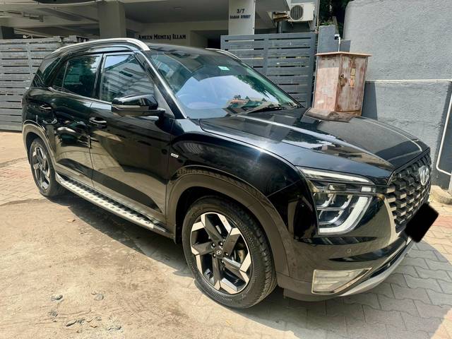 https://images10.gaadi.com/usedcar_image/4395542/original/5af3a5dba62123def295799a215128c7.jpg?imwidth=6400