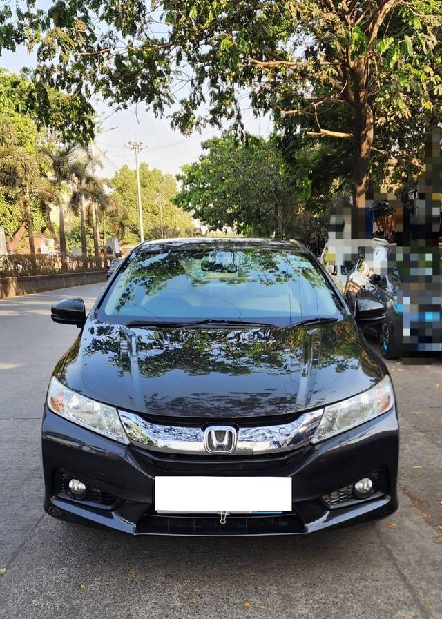 https://images10.gaadi.com/usedcar_image/4395598/original/processed_d1389ff4a5de45ae914ac4340b3863c7.jpg?imwidth=6400