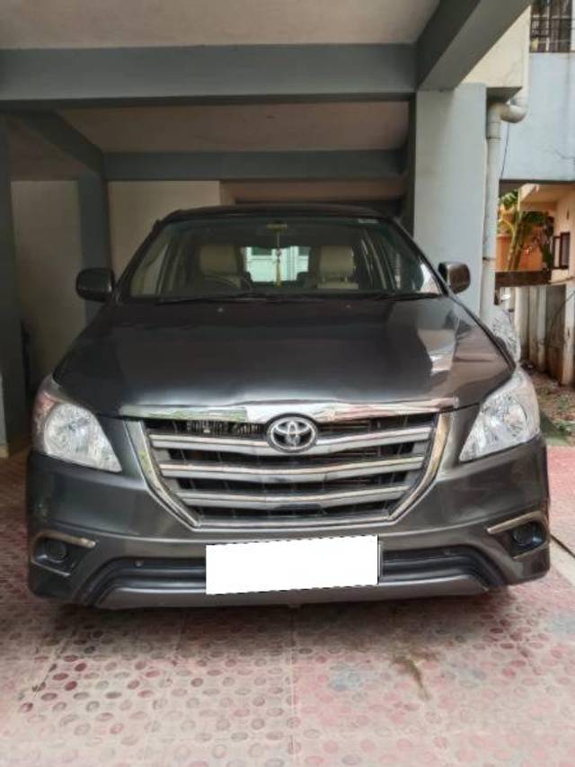 https://images10.gaadi.com/usedcar_image/4395610/original/processed_785f9a52-d9f6-47dd-a77c-8979fea3c6f1.jpg?imwidth=6400