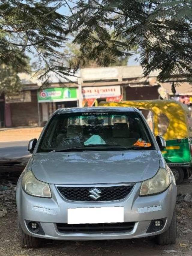 https://images10.gaadi.com/usedcar_image/4395809/original/processed_083c82f0-570f-4358-b794-4ca58c41edbb.jpeg?imwidth=6402