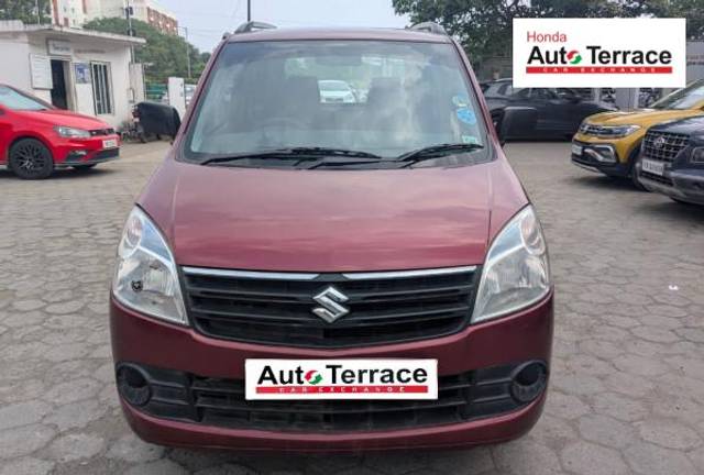 https://images10.gaadi.com/usedcar_image/4395816/original/4807282da188a9009973475a0ce66269.jpeg?imwidth=6400