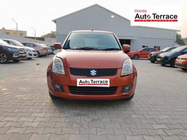 https://images10.gaadi.com/usedcar_image/4395840/original/b84676ee69f3de89da477ff81db36c9b.jpeg?imwidth=6400