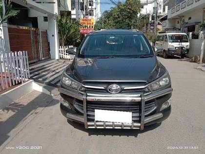 Toyota Innova Crysta 2.8 GX AT 8S BSIV