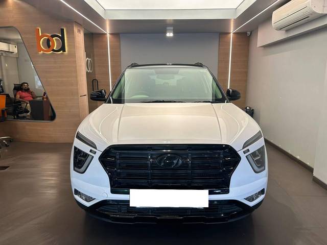 https://images10.gaadi.com/usedcar_image/4395919/original/processed_d9ebc861a9acaddc1b25d60c16ef1b31.jpeg?imwidth=6400