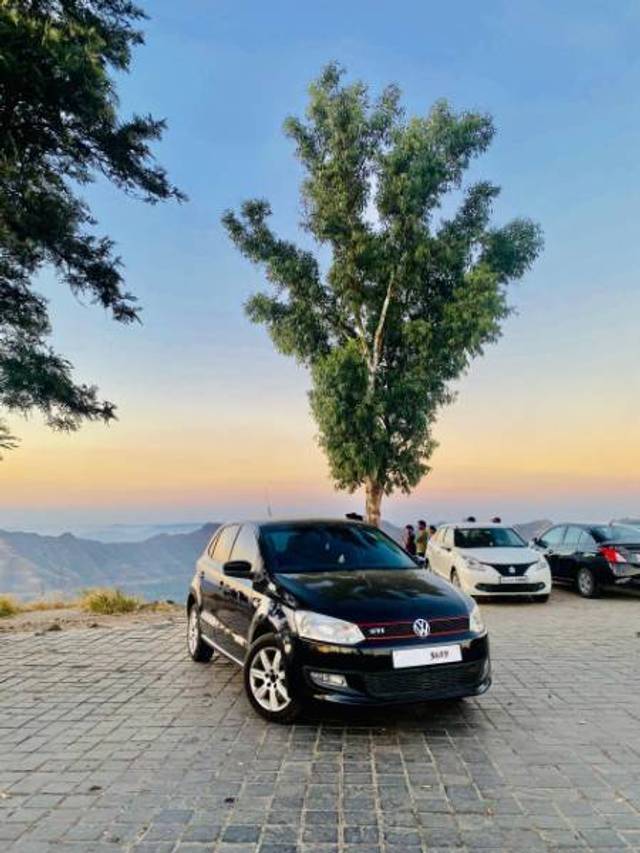 https://images10.gaadi.com/usedcar_image/4396051/original/bb3d035fa84facace6b5f319843a5724.jpg?imwidth=6400