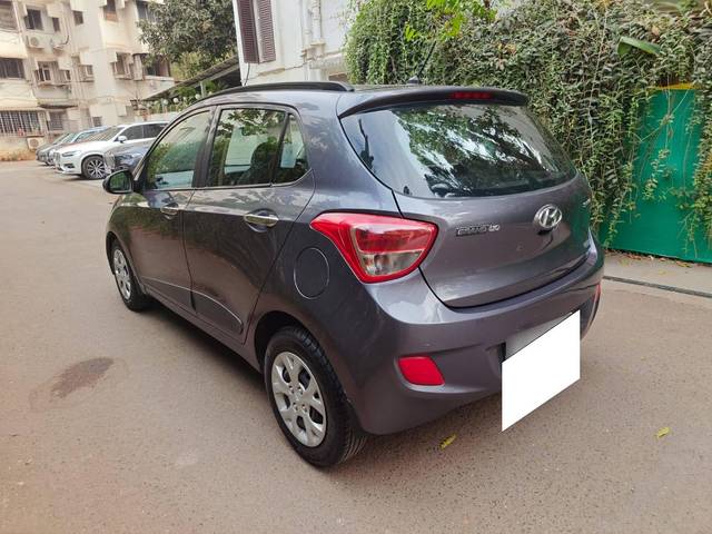 https://images10.gaadi.com/usedcar_image/4396096/original/processed_02dc763c930337931ff06213b05ea0e2.jpeg?imwidth=6402