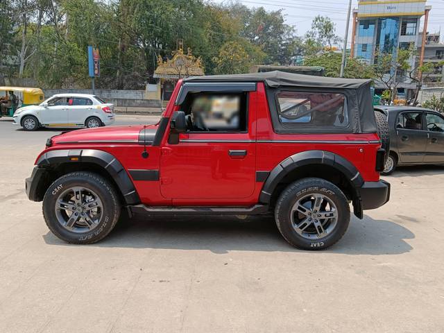 https://images10.gaadi.com/usedcar_image/4396173/original/processed_f6badd03984c37f7acb2e7f86e074603.jpg?imwidth=6402