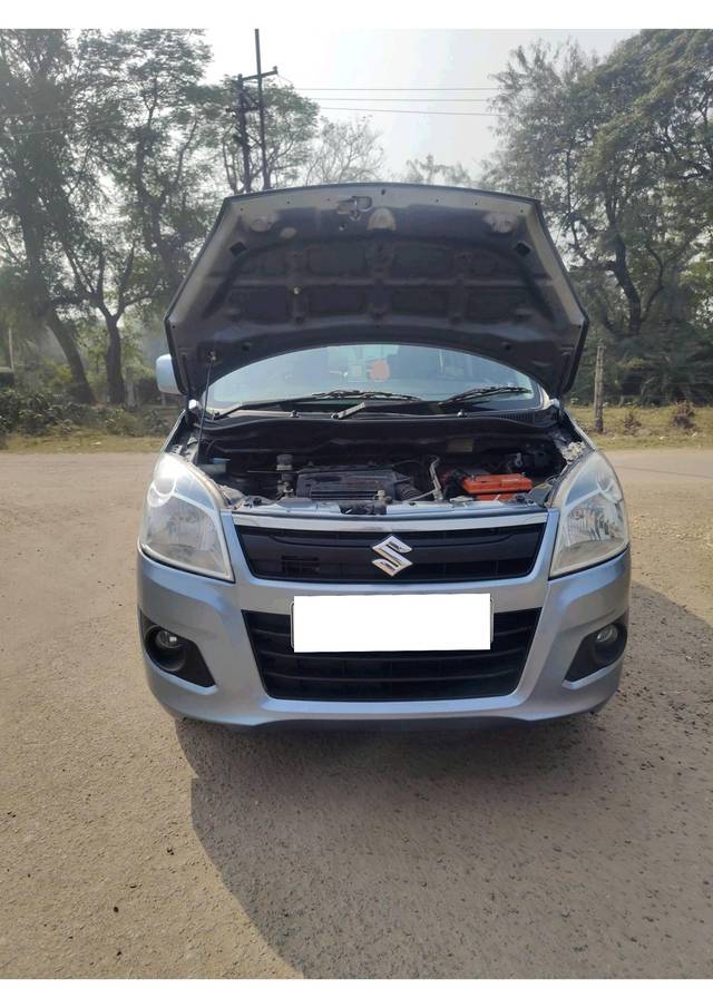 https://images10.gaadi.com/usedcar_image/4396231/original/processed_be62d5a4ecbc34f348c9a0c38197087e.jpeg?imwidth=6400