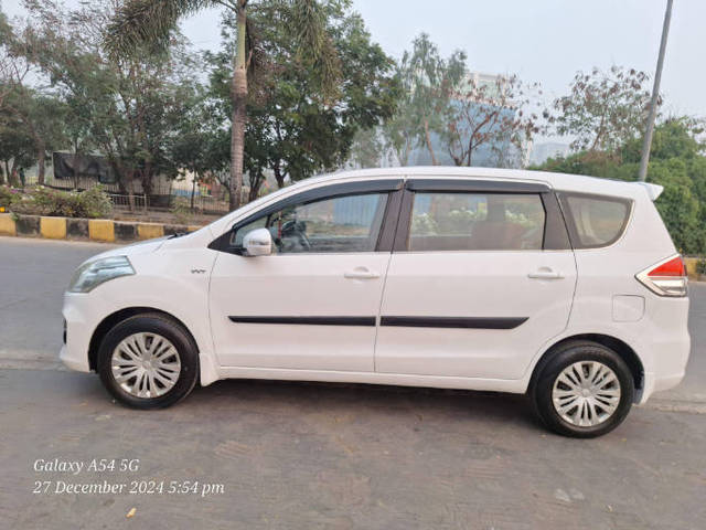 https://images10.gaadi.com/usedcar_image/4396260/original/processed_200eb6948d6d78be9c9739f1d54aeab0.png?imwidth=6402