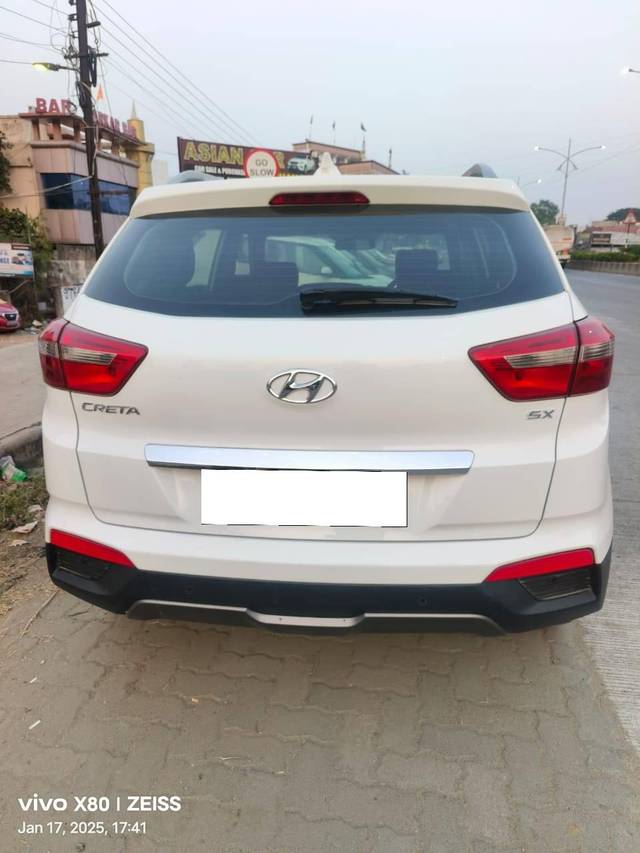 https://images10.gaadi.com/usedcar_image/4396266/original/processed_d304d298cbf6a9832648a3cf661dd6db.jpg?imwidth=6401