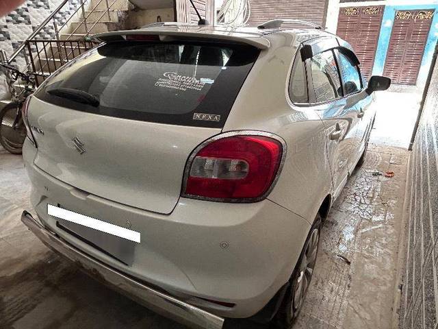 https://images10.gaadi.com/usedcar_image/4396283/original/f6d08ad1e9a3684cc1d2f05118f262aa.jpeg?imwidth=6402