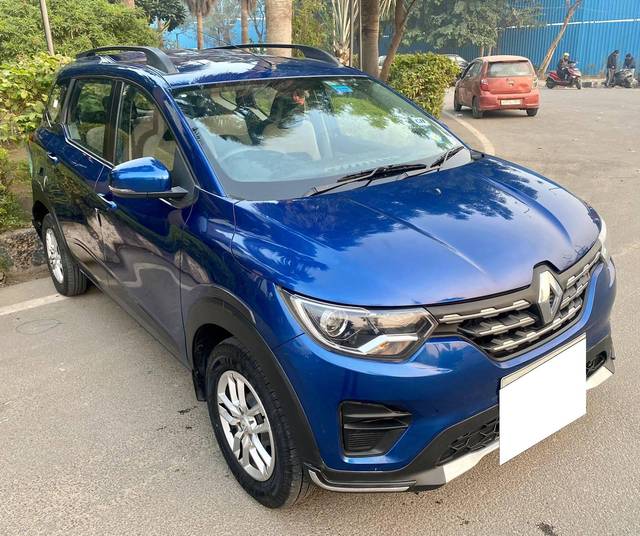 https://images10.gaadi.com/usedcar_image/4396368/original/processed_b37136c606e1a7f973f4d4127d4f9a03.jpg?imwidth=6400