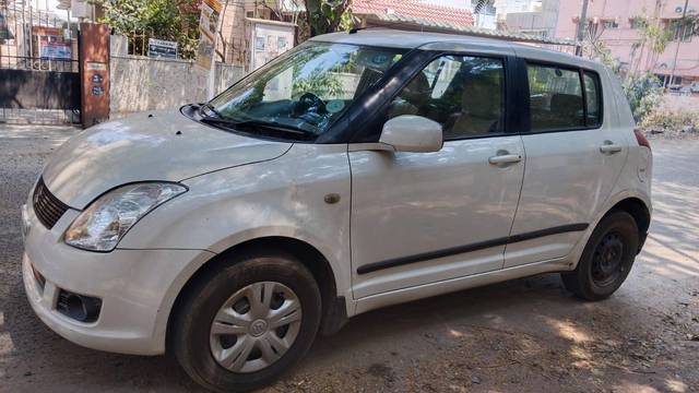 https://images10.gaadi.com/usedcar_image/4396378/original/processed_8efdfd70cc638cd453224d57d4508f75.jpeg?imwidth=6400