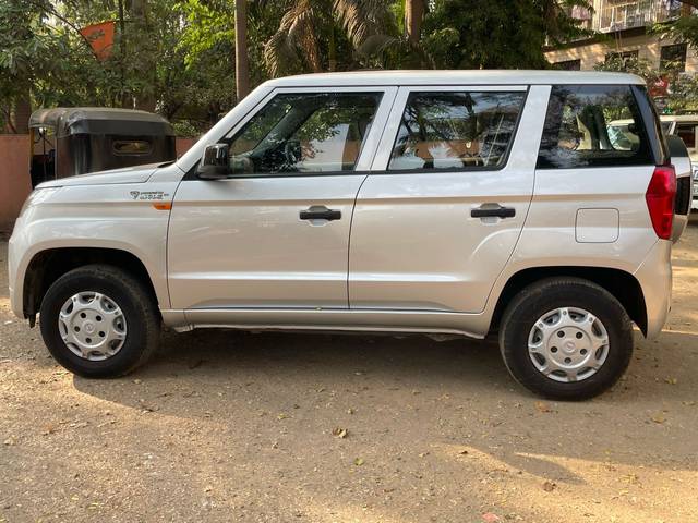 https://images10.gaadi.com/usedcar_image/4396394/original/bc94fe8bd35eccacaa582948d55d7448.jpg?imwidth=6402