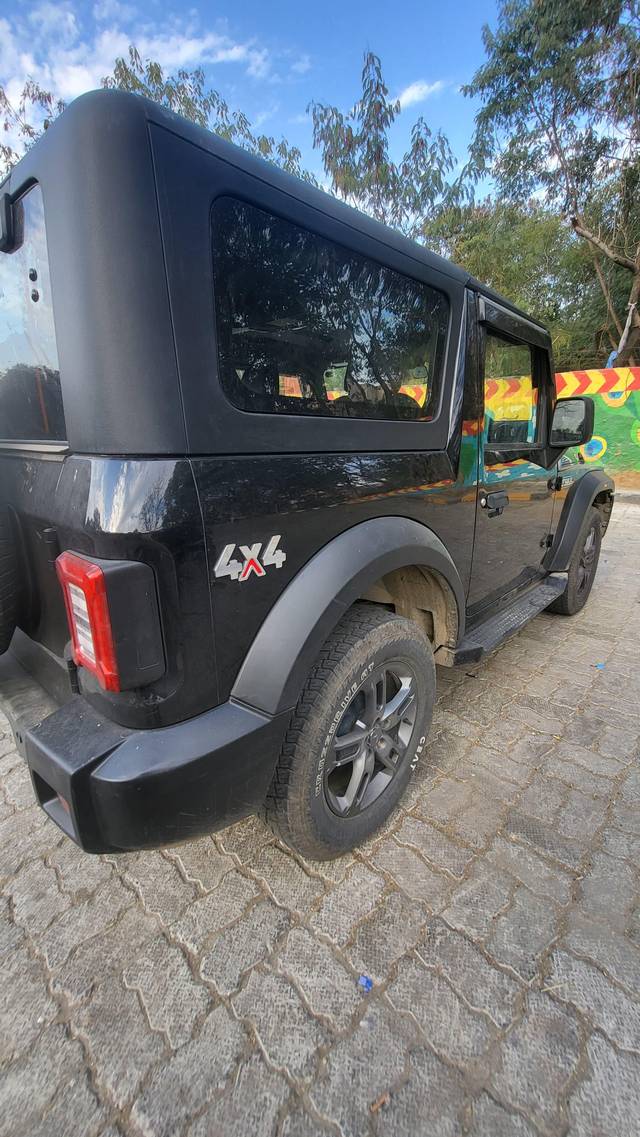 https://images10.gaadi.com/usedcar_image/4396405/original/processed_1e59f885d36b03addb7c530e3371fb33.jpg?imwidth=6402