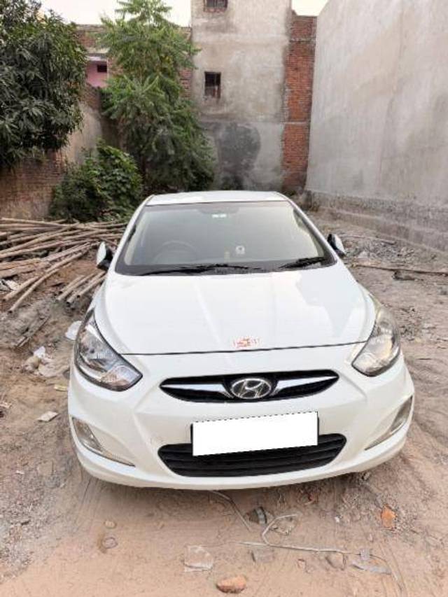 https://images10.gaadi.com/usedcar_image/4396519/original/022f4c6681796725f3134d9abf4ac841.jpeg?imwidth=6400