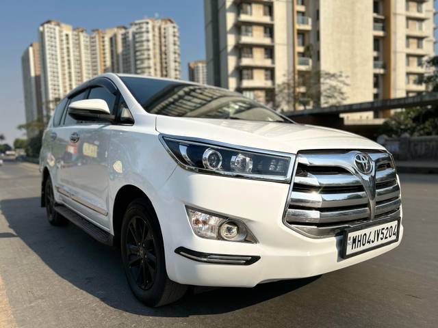 https://images10.gaadi.com/usedcar_image/4396534/original/b9bceadd1514d2db935685d1bdd7899d.jpg?imwidth=6400