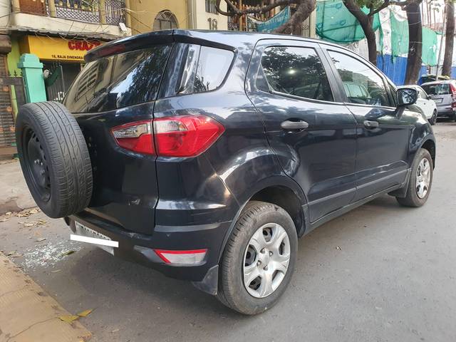 https://images10.gaadi.com/usedcar_image/4396575/original/processed_96431c178d5ffd973e6036b8adee78ff.jpg?imwidth=6401