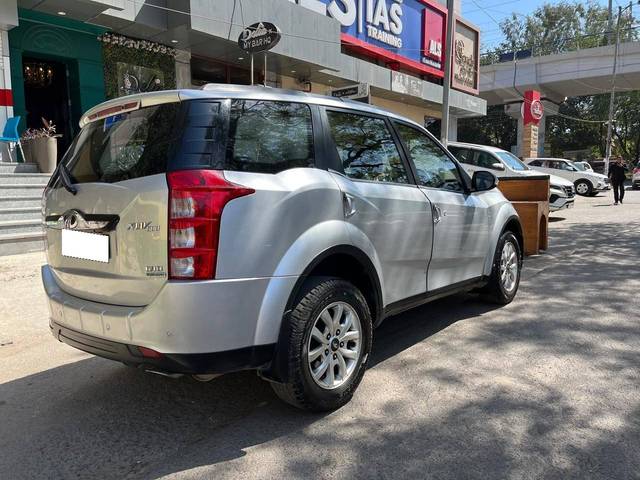 https://images10.gaadi.com/usedcar_image/4396596/original/processed_5d696842ed14f17cdb39cf0bff3753eb.jpg?imwidth=6402