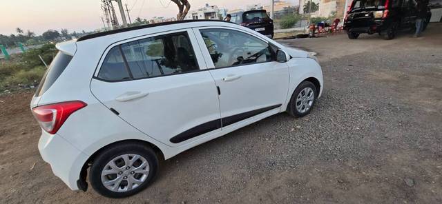 https://images10.gaadi.com/usedcar_image/4396734/original/5058a9cdf16d632bc124124b79eda889.jpg?imwidth=6402