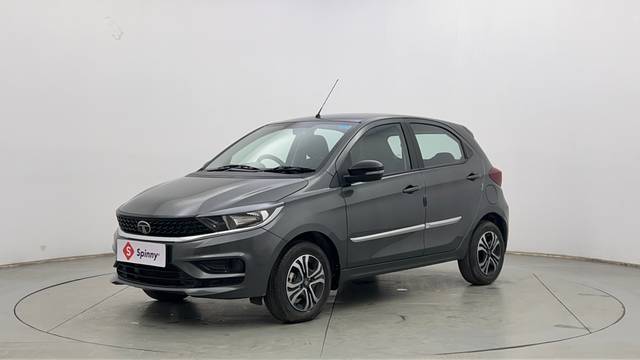 https://images10.gaadi.com/usedcar_image/4397011/original/b67fceb0babecbb517a2243e132882fc.JPG?imwidth=6400