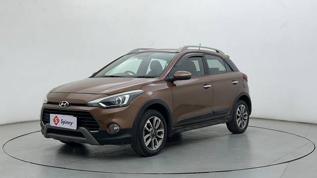 https://images10.gaadi.com/usedcar_image/4397016/original/9e91686720b697e0802cc715574522f3.JPG?imwidth=6400