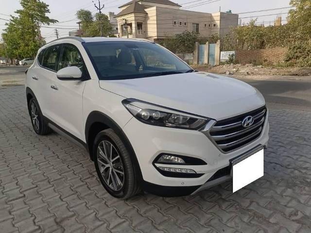 https://images10.gaadi.com/usedcar_image/4397205/original/processed_27d8b9c3-ddf0-40ea-a833-2f64adc1ae93.jpg?imwidth=6400