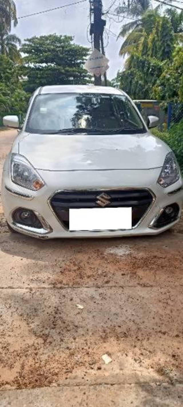 https://images10.gaadi.com/usedcar_image/4397284/original/processed_4fba02e6-a6a6-42e1-b284-6f7d48f7d00f.jpg?imwidth=6400