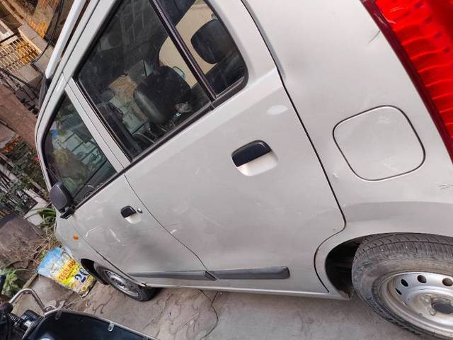 https://images10.gaadi.com/usedcar_image/4397680/original/9b189beb78b7fac2144fb28136a99b28.jpg?imwidth=6401