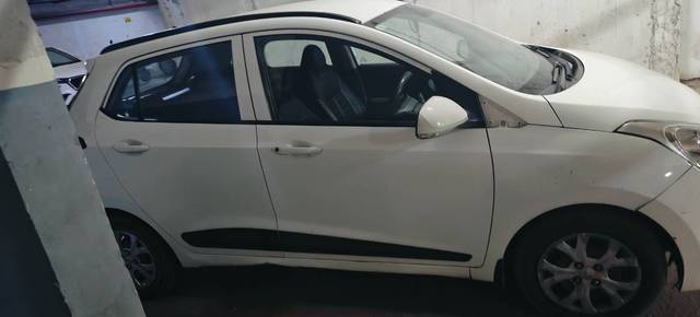 https://images10.gaadi.com/usedcar_image/4397711/original/f46dfe45c1f6f403e1868f3409111755.jpg?imwidth=6402