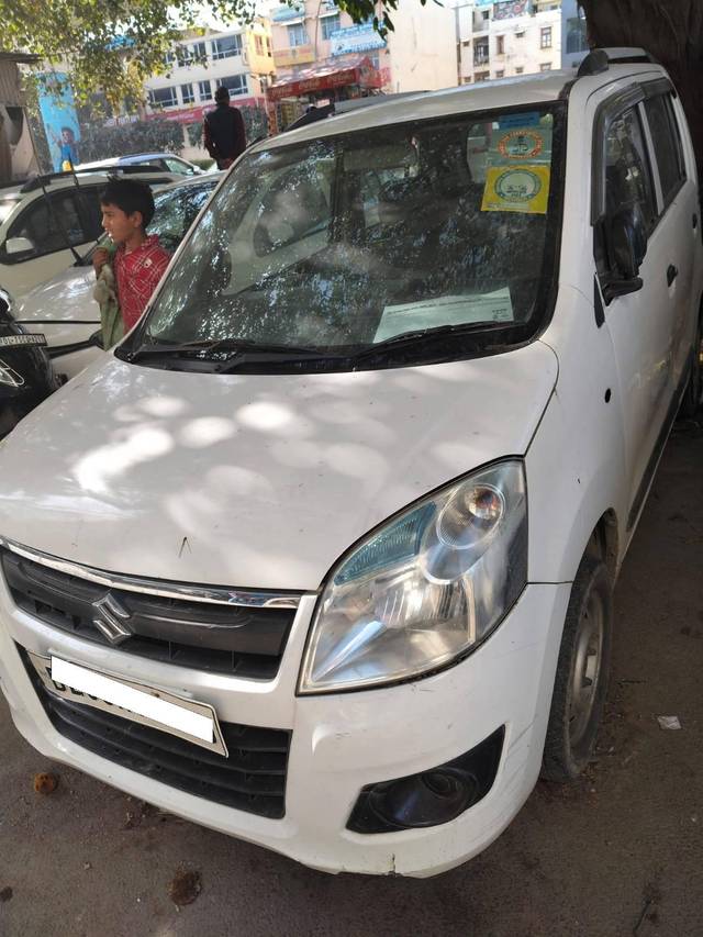 https://images10.gaadi.com/usedcar_image/4397782/original/processed_450b436607b1a7653aff618333cd16cf.jpg?imwidth=6401