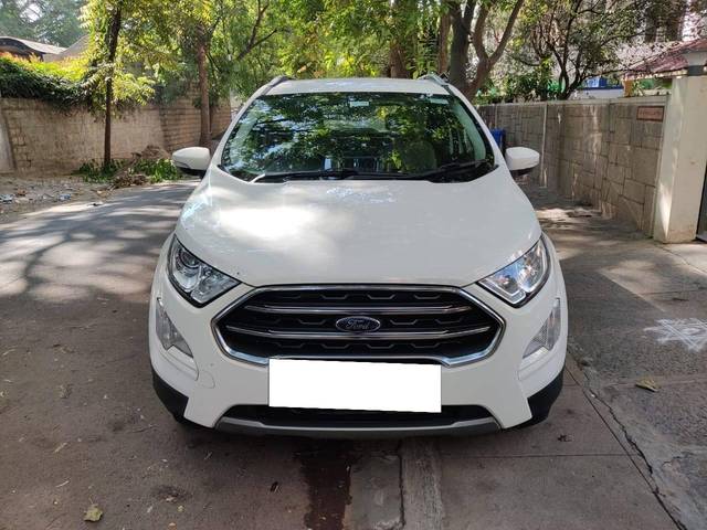 https://images10.gaadi.com/usedcar_image/4397802/original/processed_de86a843eb73c0e7326d2a07dd4358e0.jpg?imwidth=6400