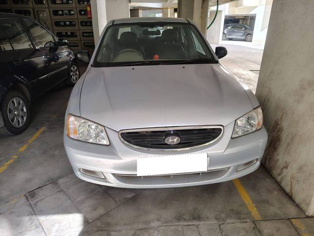 https://images10.gaadi.com/usedcar_image/4397893/original/2d27e8cc552f94d0561cb7e49d0dcb99.jpg?imwidth=6402