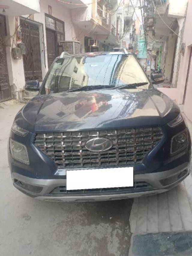 https://images10.gaadi.com/usedcar_image/4397923/original/6ad3496bd74da632441fb01da3b5dfe1.jpg?imwidth=6400