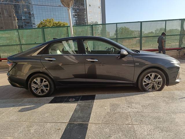 https://images10.gaadi.com/usedcar_image/4398009/original/235f36e264c86a279699c6795e6ba106.jpg?imwidth=6401