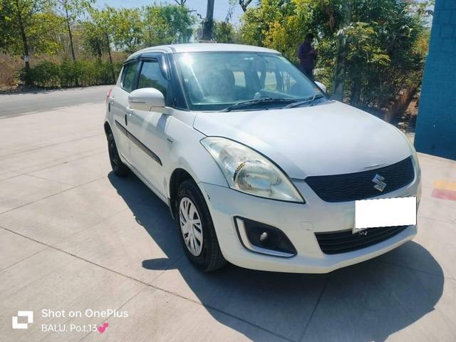 https://images10.gaadi.com/usedcar_image/4398037/original/processed_8f59ba389e33751fdd575b2e89151b52.jpg?imwidth=6400