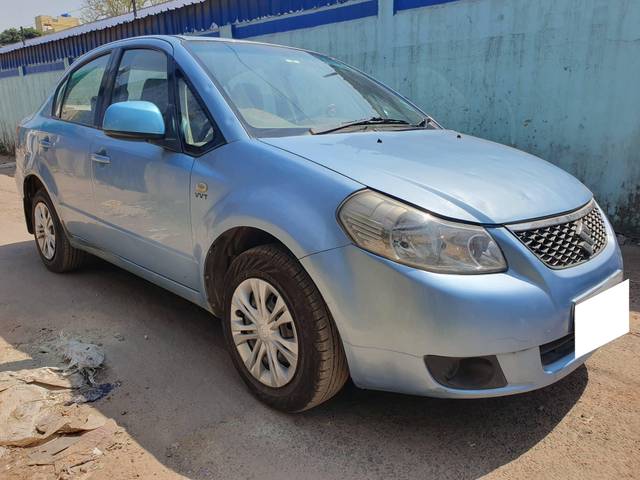 https://images10.gaadi.com/usedcar_image/4398103/original/processed_a1c877265d851b484a745d81e2fa2110.jpg?imwidth=6400