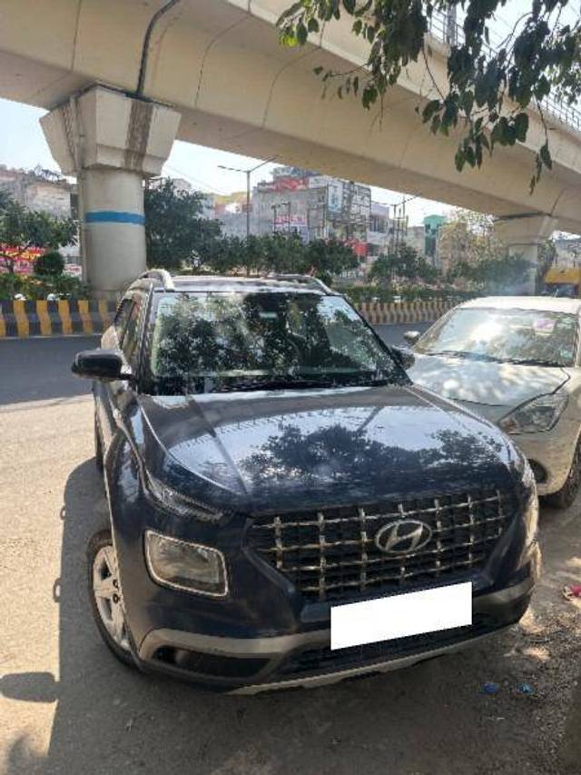 https://images10.gaadi.com/usedcar_image/4398208/original/5ed40479a034eaab3079e81920356002.jpg?imwidth=6400