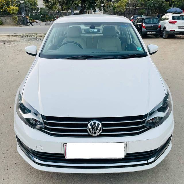 https://images10.gaadi.com/usedcar_image/4398234/original/processed_5532688459d3e6820389264969de058a.jpg?imwidth=6400