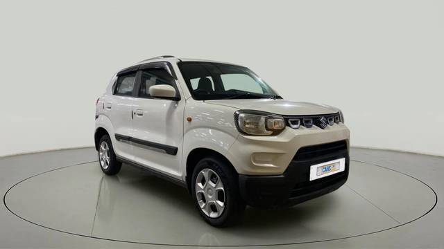 https://images10.gaadi.com/usedcar_image/4398272/original/b67e4248af0172c3c13f1bf3027d570d.jpg?imwidth=6400