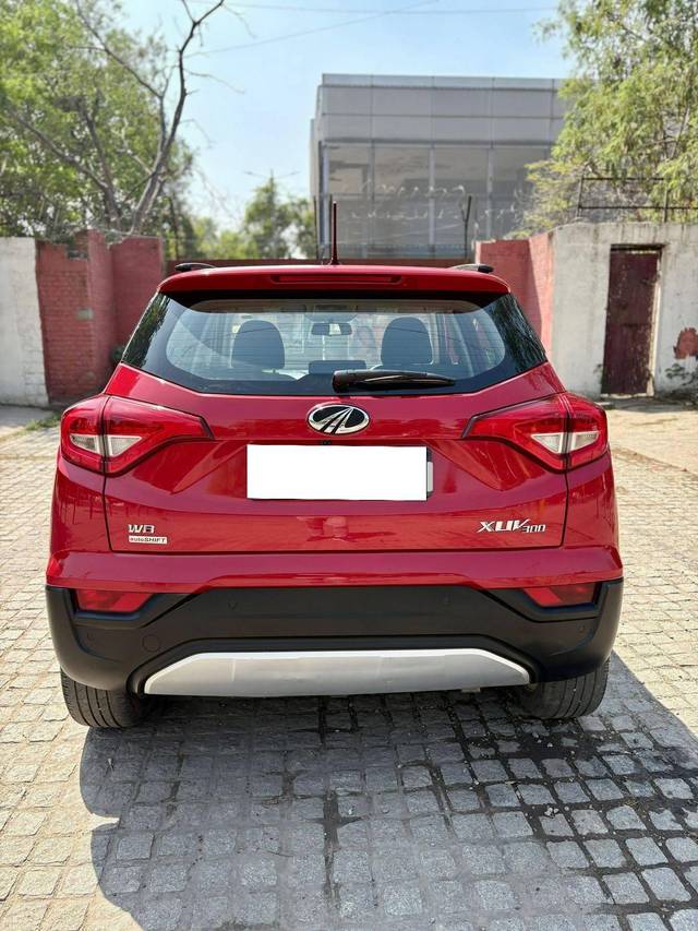 https://images10.gaadi.com/usedcar_image/4398353/original/processed_90069e3c8aba9a8edfe8365ca3a4e531.jpg?imwidth=6401