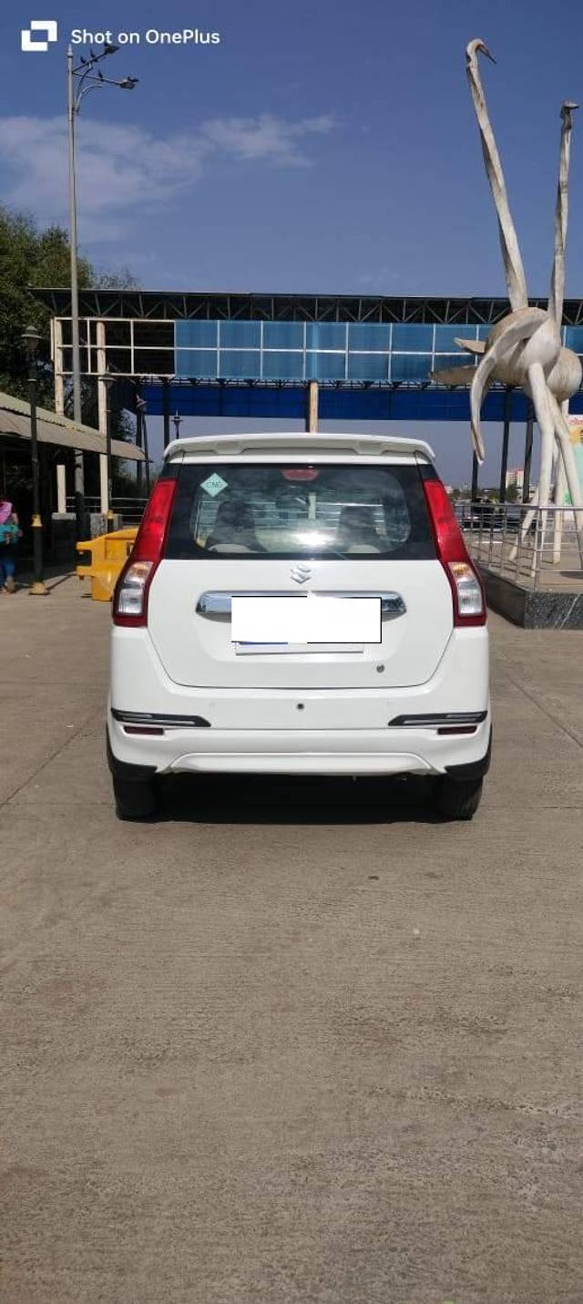 https://images10.gaadi.com/usedcar_image/4398412/original/processed_7dc54377b9714ae14538731a5460ecc9.jpg?imwidth=6401