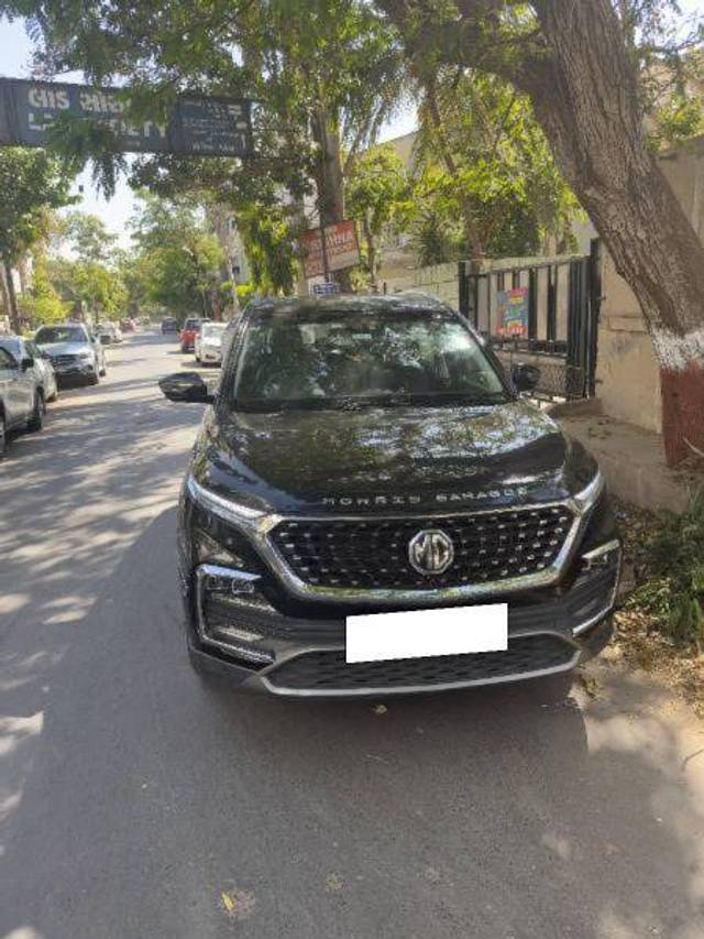 https://images10.gaadi.com/usedcar_image/4398439/original/845cf7c62ab09f27b6b9d00c46b8c301.jpeg?imwidth=6401