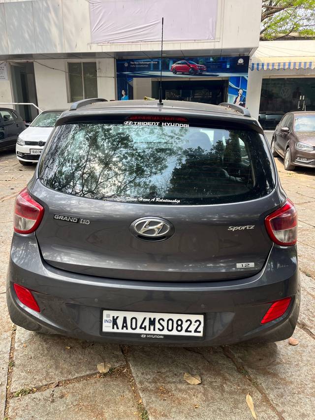 https://images10.gaadi.com/usedcar_image/4398532/original/processed_b10b8202-8110-4da9-98b9-39fbd5a05046.jpg?imwidth=6401