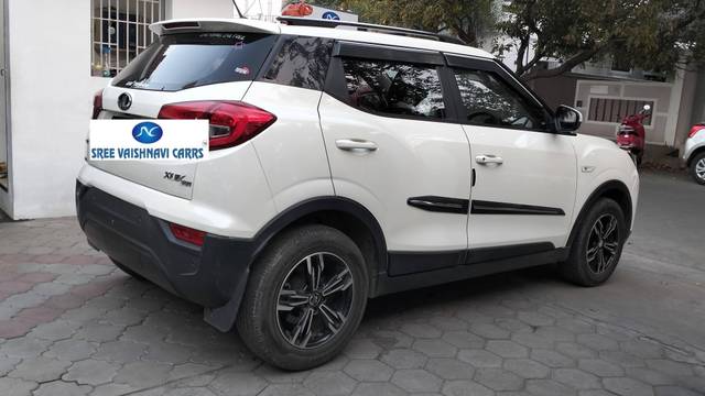 https://images10.gaadi.com/usedcar_image/4398556/original/processed_0127461955cfeffb93178065aacd07b9.jpeg?imwidth=6401