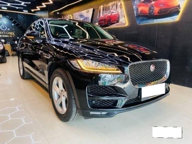 https://images10.gaadi.com/usedcar_image/4398580/original/processed_db565bbff7260d1f30fb7391ff3a094c.jpg?imwidth=6400