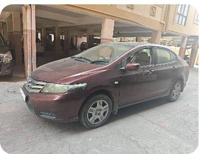 https://images10.gaadi.com/usedcar_image/4398647/original/001ea6a74073df7d429569d81add38b1.jpg?imwidth=6400